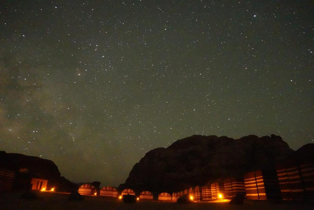 מלון וואדי רם Bedouin Tours Camp מראה חיצוני תמונה
