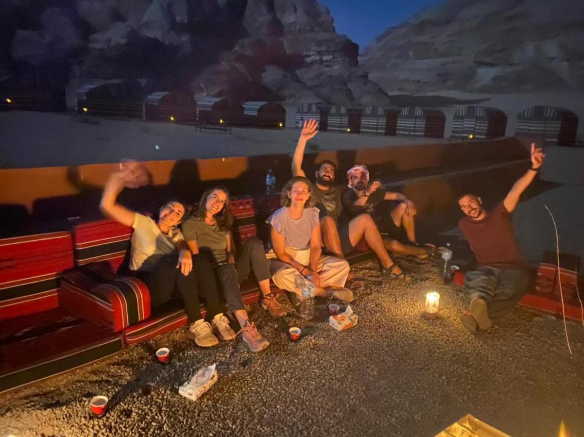 מלון וואדי רם Bedouin Tours Camp מראה חיצוני תמונה